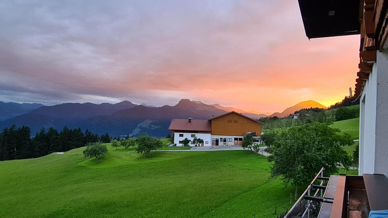 Appartement Schwindelfrei Niederndorferberg Esterno foto
